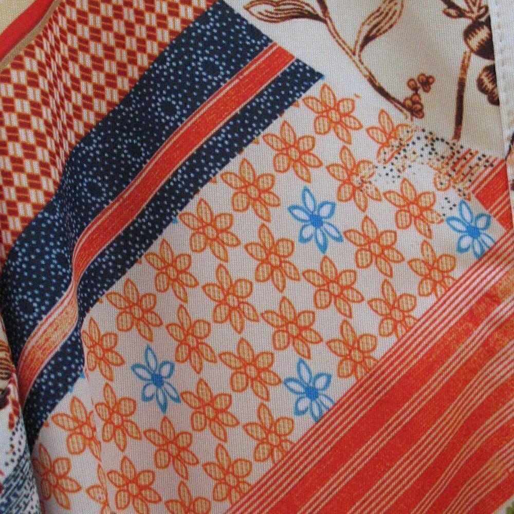 Retro Print Dress  - Picture 4 of 9
